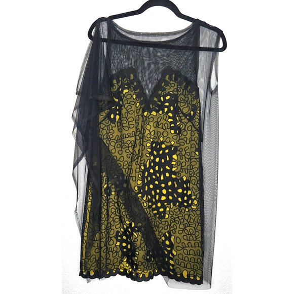 $498 Bcbgmaxazria Runway Dress XS Black Yellow Sheer Mesh One Shoulder Mini NWT - Picture 1 of 9
